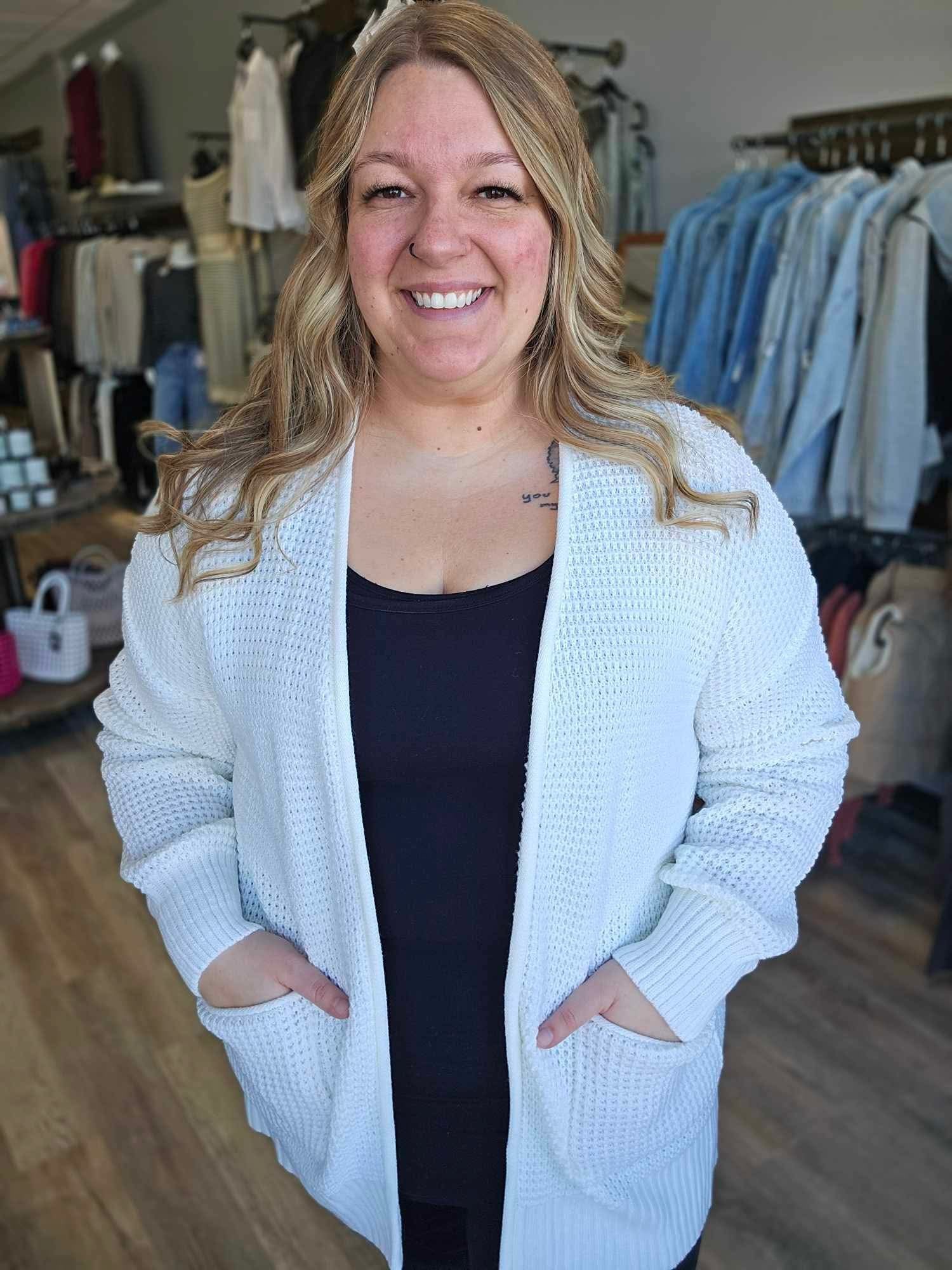 WAFFLE CARDIGAN (IVORY)
