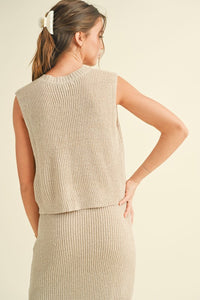 BEIGE KNITTED TOP + SKIRT SET