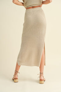 BEIGE KNITTED TOP + SKIRT SET