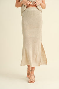 BEIGE KNITTED TOP + SKIRT SET