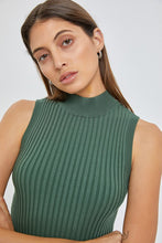 Load image into Gallery viewer, GREEN RIBBED DRESS