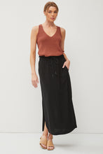 Load image into Gallery viewer, BLACK LINEN SKIRT W/ SLIT