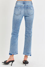 Load image into Gallery viewer, RISEN: MID-RISE STRAIGHT - UNEVEN HEM JEANS