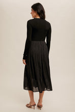 Load image into Gallery viewer, BLACK LONG SLEEVE PLEATED DRESS