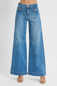 RISEN: MID RISE WIDE FRONT PATCH POCKET JEANS