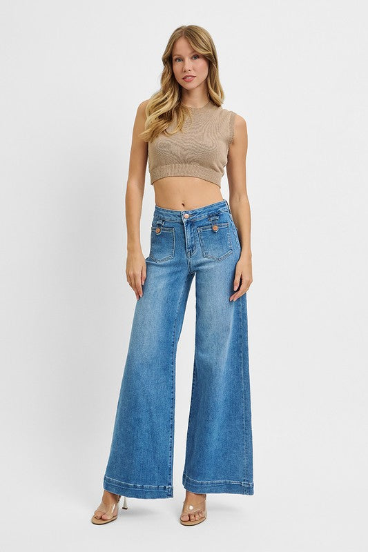 RISEN: MID RISE WIDE FRONT PATCH POCKET JEANS