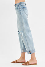 Load image into Gallery viewer, RISEN: Mid Rise Fit Boyfriend Jeans With Cuff