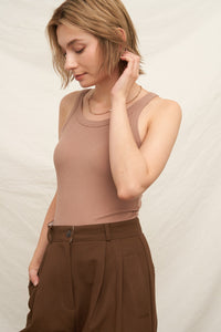 PADDED RIBBED TANK TOP (TAUPE)