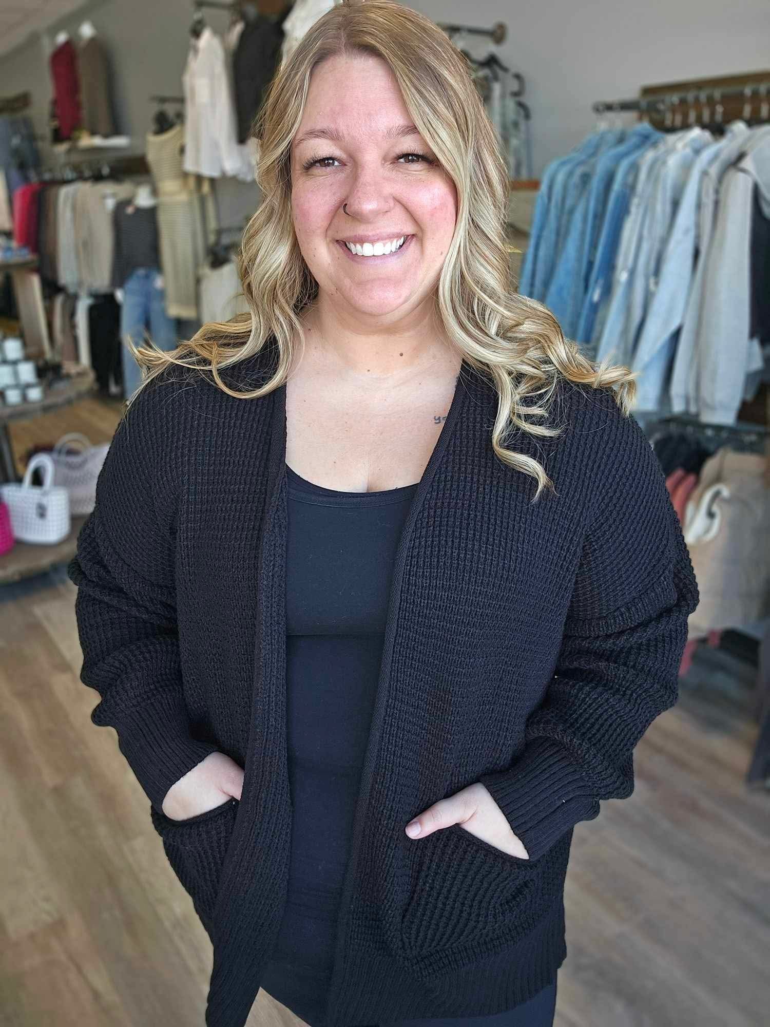 WAFFLE CARDIGAN (BLACK)