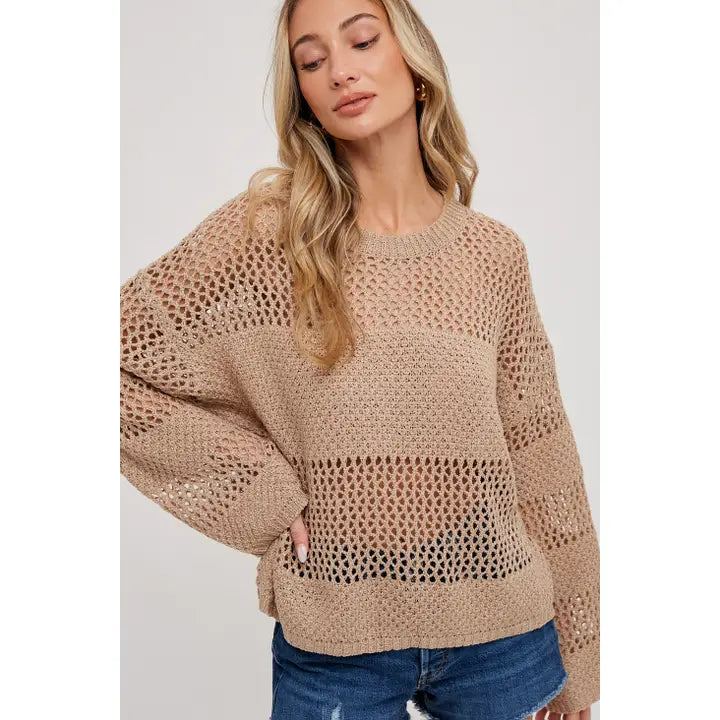 OVERSIZED ROUND NECK KNIT SWEATER