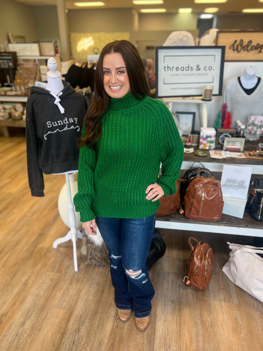 CHUNKY TURTLE NECK PULLOVER (all sales final)