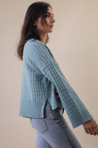 BLUE TEXTURE SWEATER