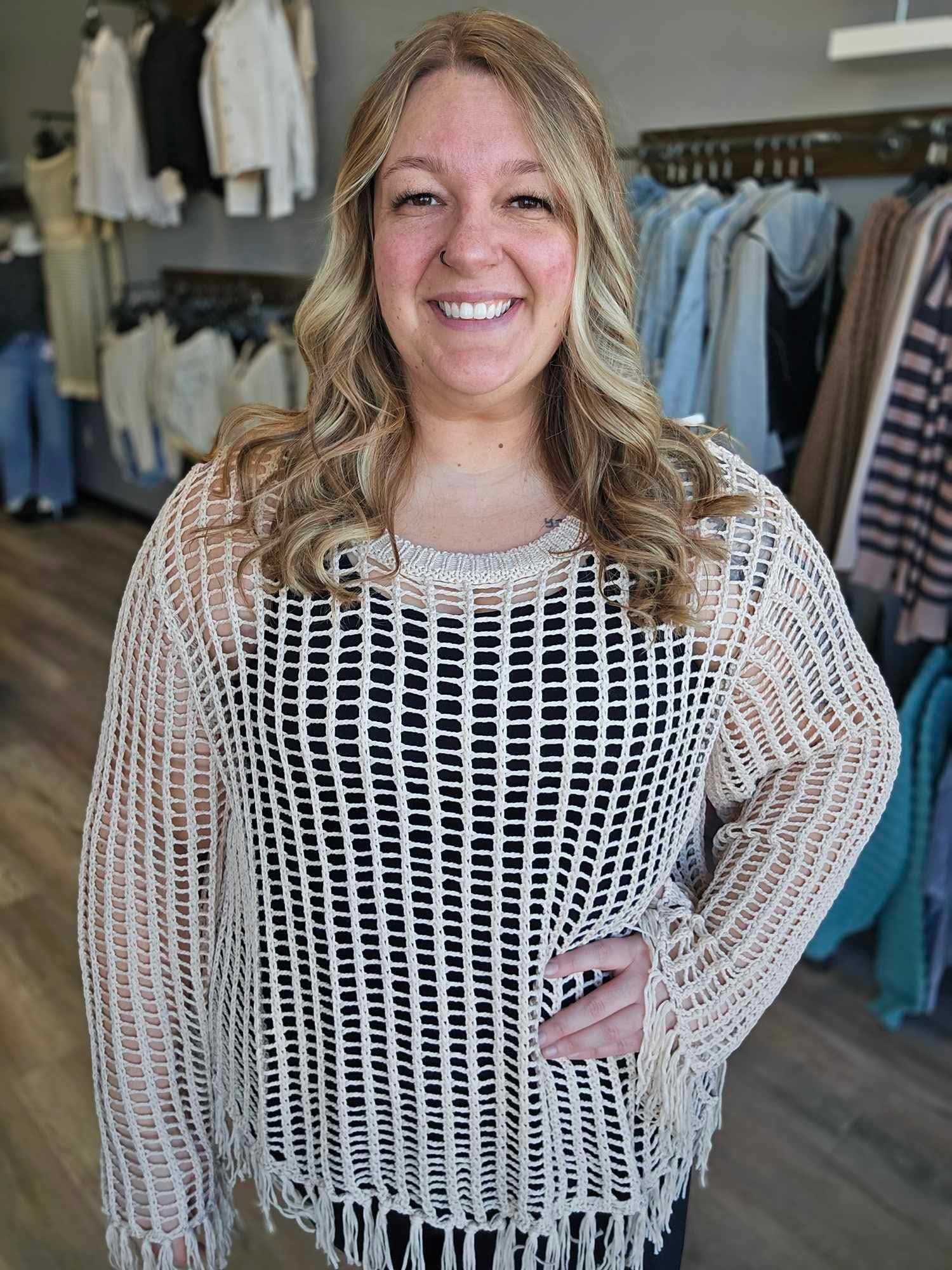 CREAM CROCHET TOP