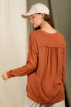 Load image into Gallery viewer, RUST BUTTON DOWN HENLEY TOP