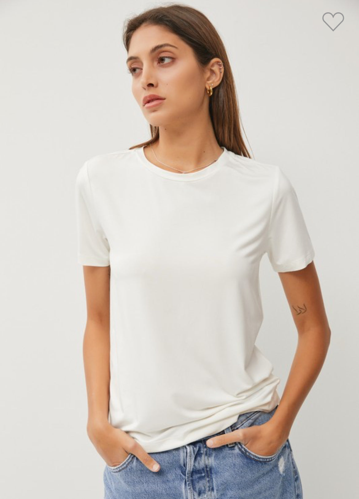 WHITE TSHIRT