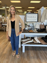 Load image into Gallery viewer, KHAKI 3/4 RUCHED SLEEVE BLAZER