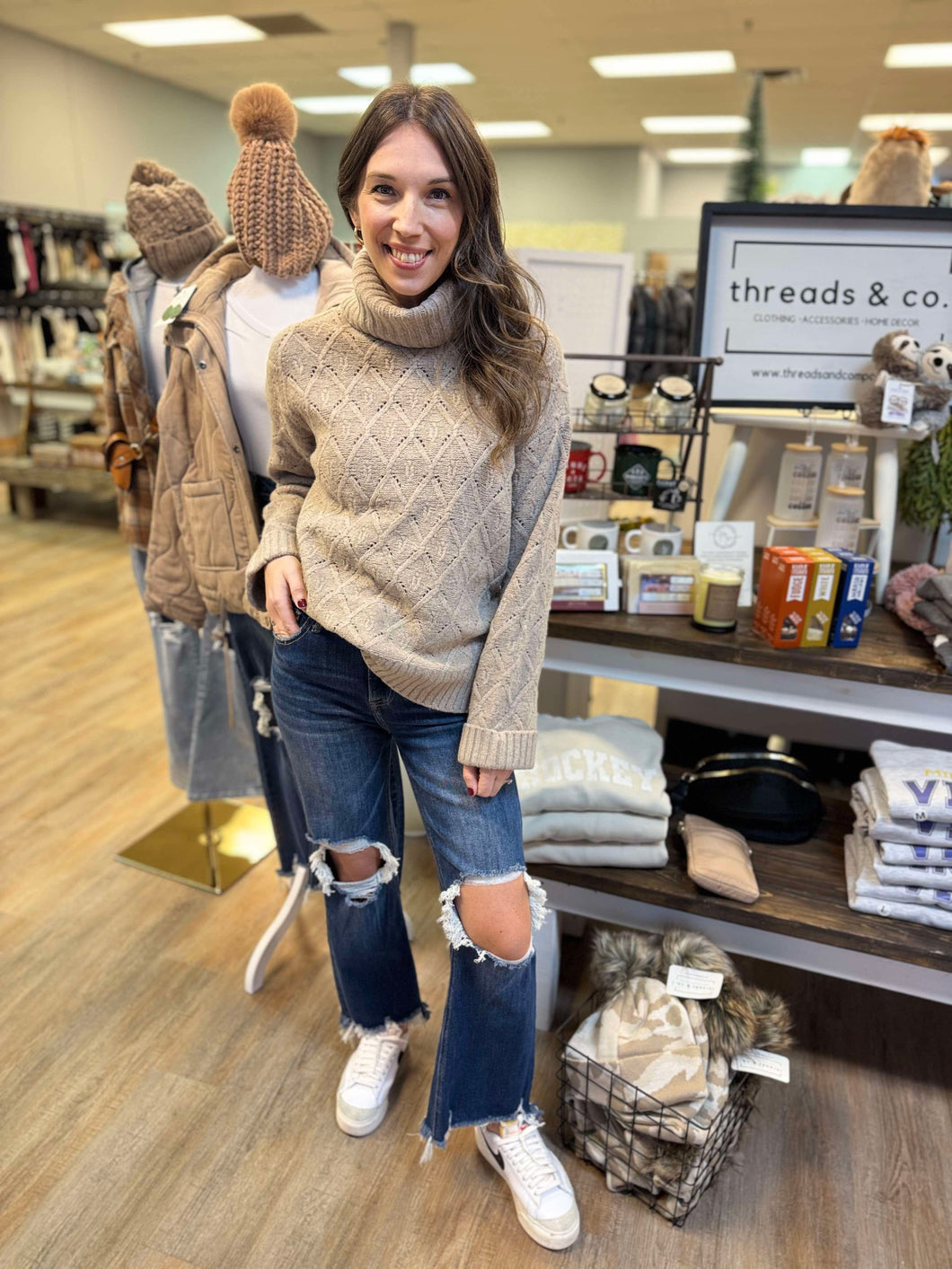 MOCHA MOCKNECK SWEATER