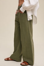 Load image into Gallery viewer, OLIVE WIDE LEG PANTS