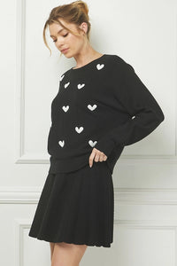 BLACK & WHITE HEART SWEATER