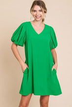 Load image into Gallery viewer, EMERALD PUFFED SLEEVE DRESS