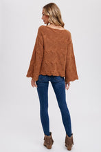 Load image into Gallery viewer, CAMEL CABLE KNIT SWEATER