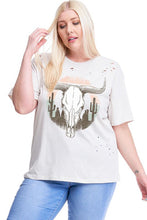 Load image into Gallery viewer, LONGHORN DESERT GRAPHIC TEE