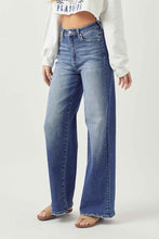 Load image into Gallery viewer, RISEN: HIGH-RISE WIDE LEG JEANS