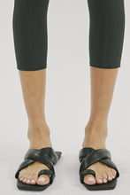 Load image into Gallery viewer, KANCAN: 20&quot; LEGGINGS