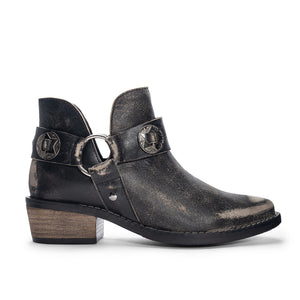 BLACK LEATHER BOOT (all sales final)
