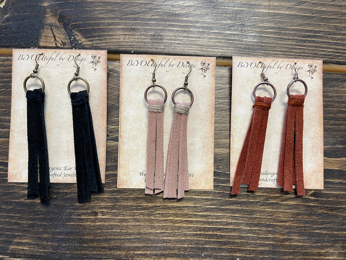 SUEDE LEATHER FRINGE EARRINGS