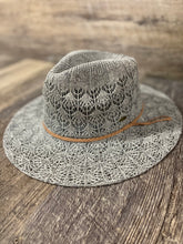 Load image into Gallery viewer, LIGHT GREY BEACH HAT